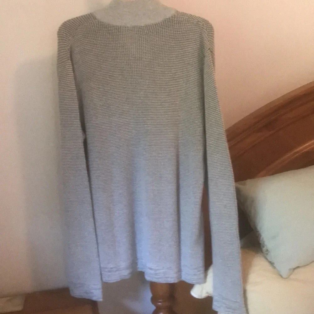 Calvin Klein Gray Quarter Zip Sweater Size Large